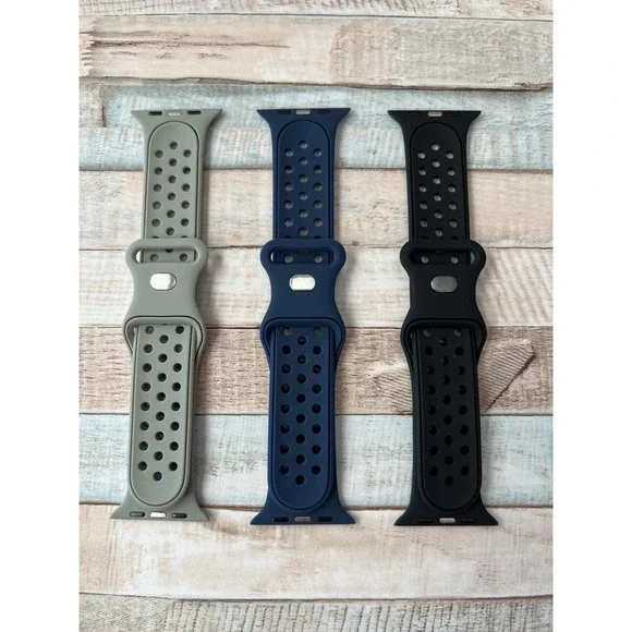 New 42/44 Silicone Apple Watch Compatible Bands Adjustable 6 pack SM/XL - Picture 4 of 4